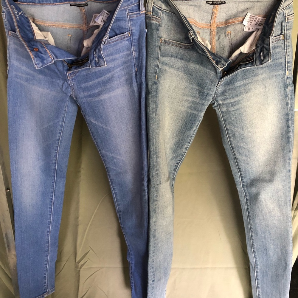 Two for one sale!! American eagle!! Both size 4-1 pair-short. $30 each. 60 for 2